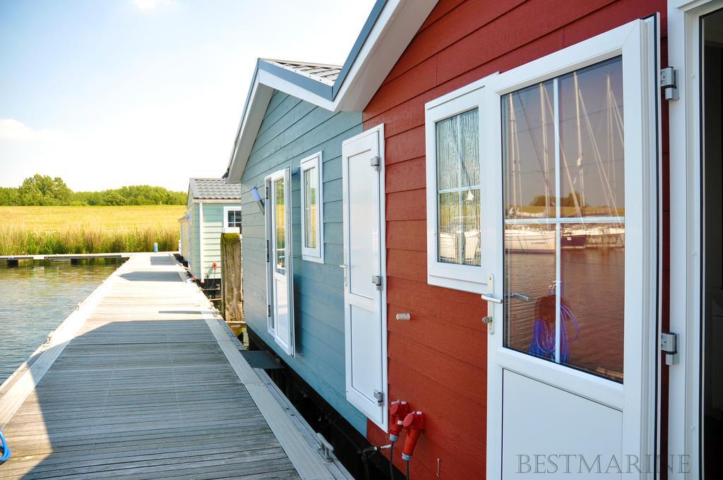 Bestmarine Waterchalets Flevo Marina Lelystad Quarto foto